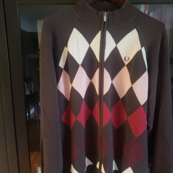 Fred Perry - Picture 2 of 4